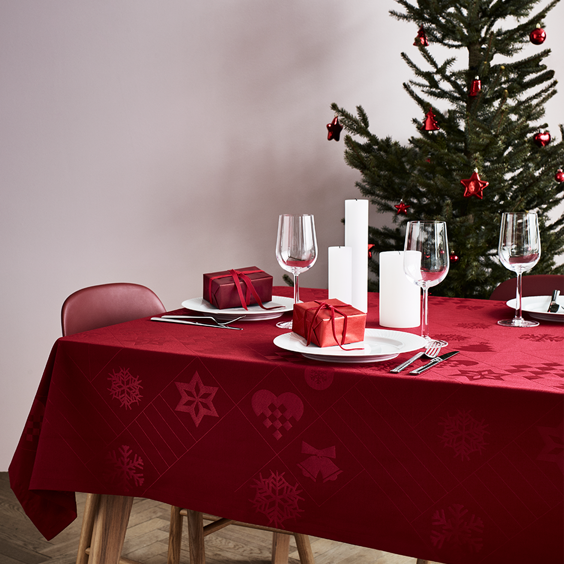 Rosendahl Damask dug - Natale Rød 150 x 270 cm